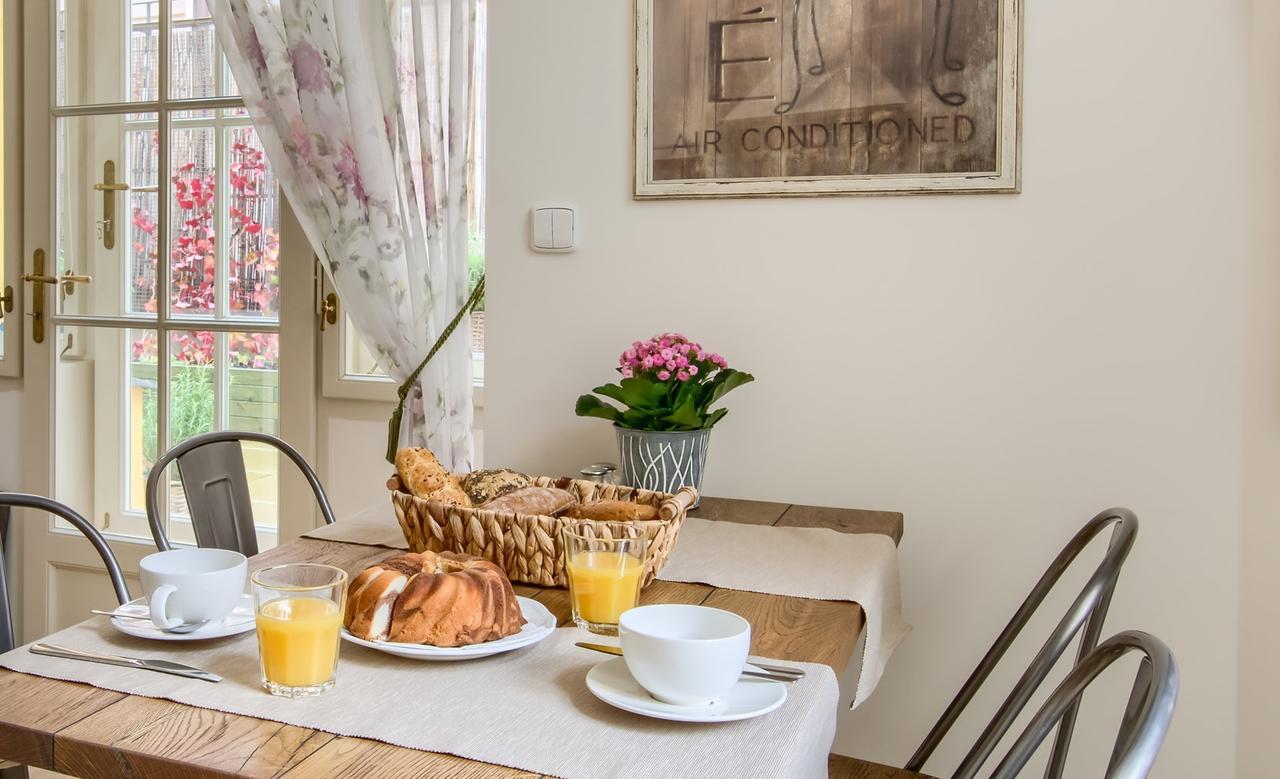 Pragueone Apartment,A/C,Terrace 외부 사진